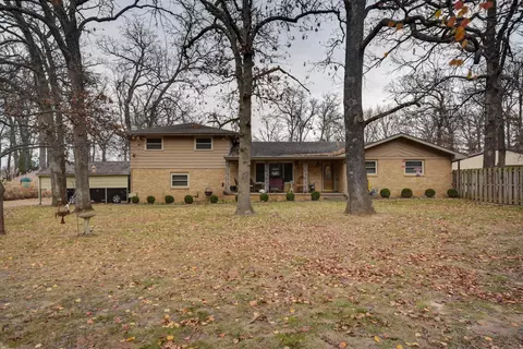 401 Bessie St, Nixa, MO 65714 photo 1