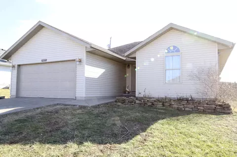 336 Sugar Tree Rd, Sparta, MO 65753 photo 1
