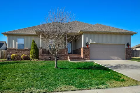 5109 N Mesa Dr, Ozark, MO 65721 photo 1
