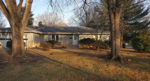 1918 S Luster Ave, Springfield, MO 65804 photo 1