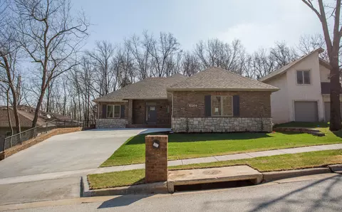 5546 S Lake Rdg, Springfield, MO 65804 photo 1