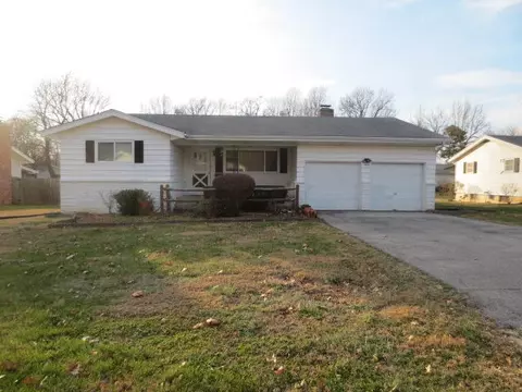 1845 S Sieger Dr, Springfield, MO 65804 photo 1