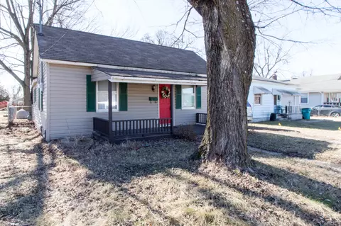 2106 W Atlantic St, Springfield, MO 65803 photo 1