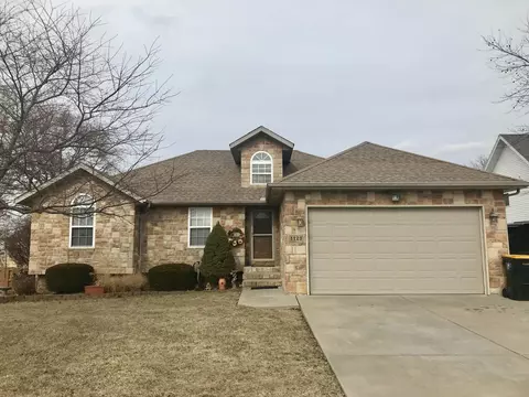 1123 W Mcguffey St, Ozark, MO 65721 photo 1