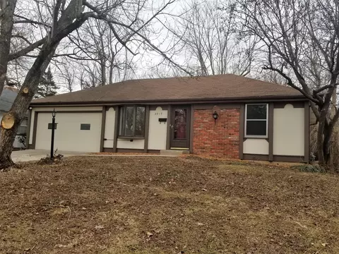 2915 E Monroe Ter, Springfield, MO 65802 photo 1