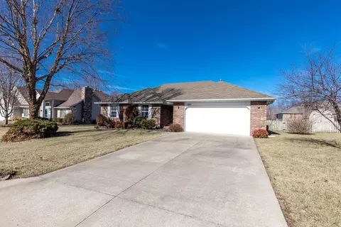 1505 E Barnes, Ozark, MO 65721 photo 1