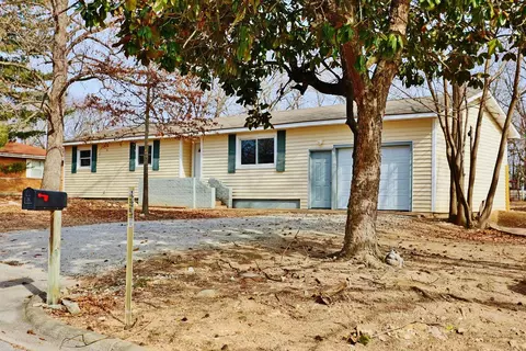 306 Judy St, Branson, MO 65616 photo 1
