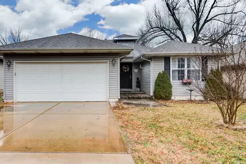 1627 N Burton Ave, Springfield, MO 65803 photo 1