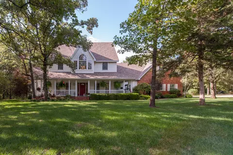 1156 Spring Valley Loop, Marshfield, MO 65706 photo 1