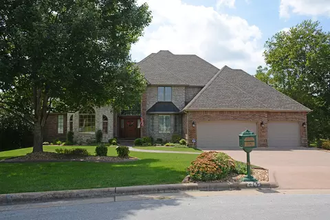2345 S Oakbrook Dr, Springfield, MO 65809 photo 1