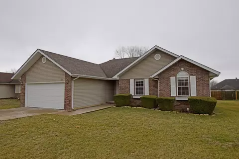 1010 W Thorngate Dr, Ozark, MO 65721 photo 1