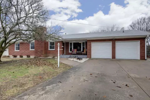 1825 S Valley Rd Ave, Springfield, MO 65804 photo 1