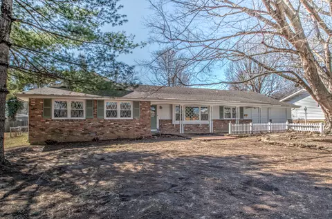 2830 E Normandy St, Springfield, MO 65804 photo 1