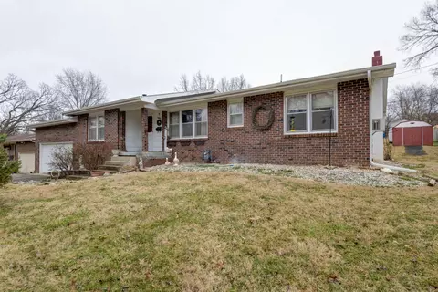 1006 S 3rd Ave, Ozark, MO 65721 photo 1