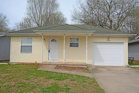 1043 S Colgate Ave, Springfield, MO 65802 photo 1