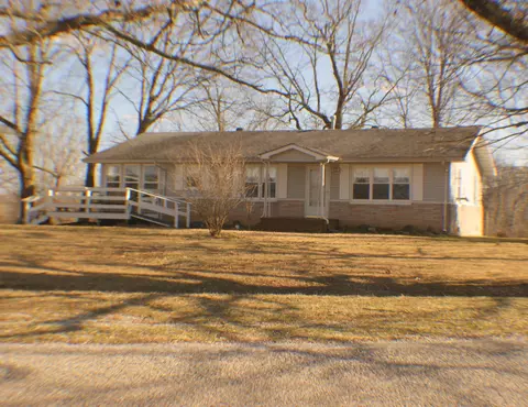 1620 Emerald Rd, Spokane, MO 65754 photo 1