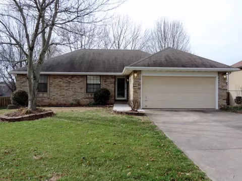 3772 W Edgewood St, Springfield, MO 65807 photo 1