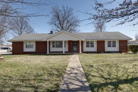408 S York Ave, Springfield, MO 65802 photo 1