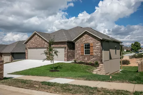2701 W Colton, Ozark, MO 65721 photo 1