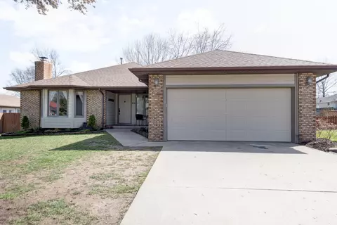 912 Dabney St, Nixa, MO 65714 photo 1