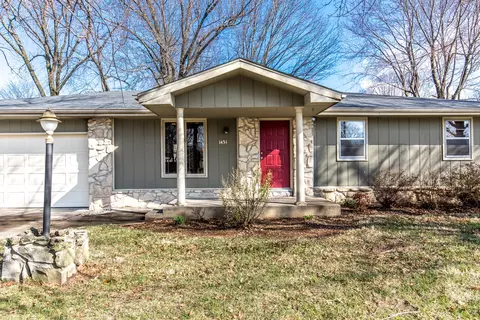1431 E Price St, Springfield, MO 65804 photo 1