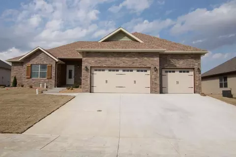 5694 E Park Pl, Strafford, MO 65757 photo 1
