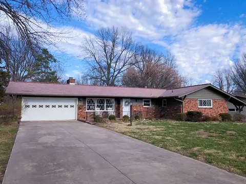 1930 S Arcadia Ave, Springfield, MO 65804 photo 1