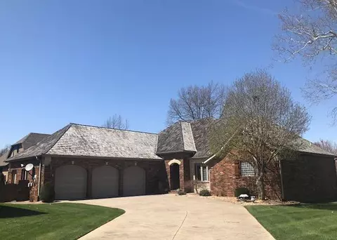 8637 Interlochen Dr, Nixa, MO 65714 photo 1