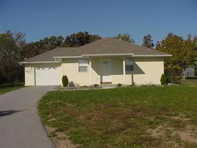 173 Pin Oak Loop, Marshfield, MO 65706 photo 1