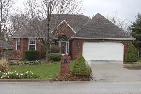 742 S Willow Ct, Springfield, MO 65802 photo 1