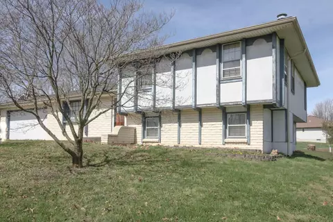 3643 N Aspen Cir, Springfield, MO 65803 photo 1