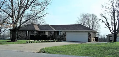 6859 N Ridgecrest Dr, Willard, MO 65781 photo 1