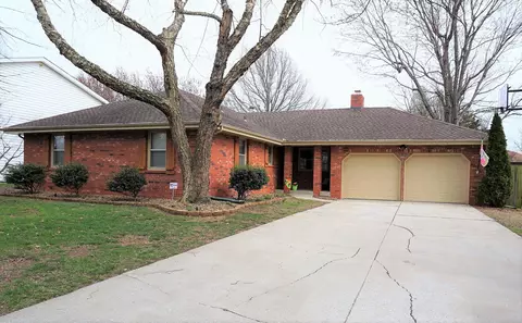 3840 S Virginia Pl, Springfield, MO 65807 photo 1
