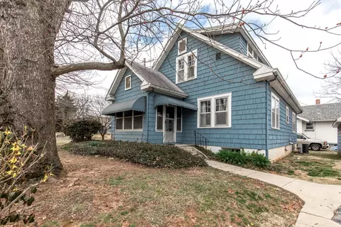 1556 S Kimbrough Ave, Springfield, MO 65807 photo 1