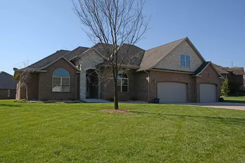 1922 N Alders Ct, Springfield, MO 65802 photo 1