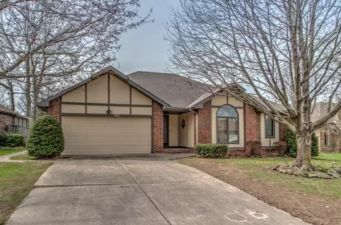 761 S Sparks Ave, Springfield, MO 65802 photo 1