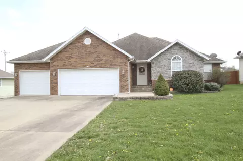 4614 Blackfoot Dr, Springfield, MO 65802 photo 1