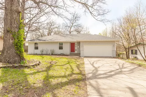 3263 S Dayton Ave, Springfield, MO 65807 photo 1