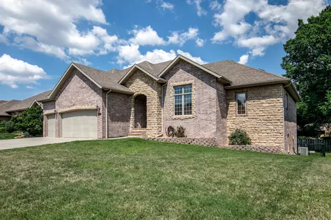5046 S Burrows Ave, Springfield, MO 65810 photo 1