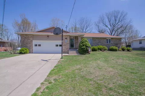 2122 Lakeview Dr, Ava, MO 65608 photo 1