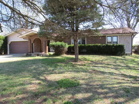 224 W Morningside St, Springfield, MO 65807 photo 1