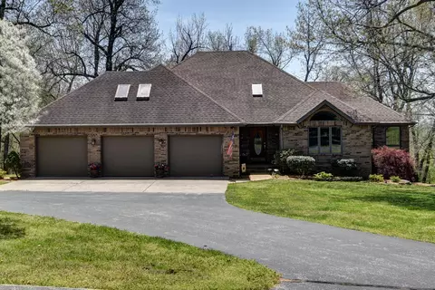 2126 N Lakeview Dr, Brookline, MO 65619 photo 1
