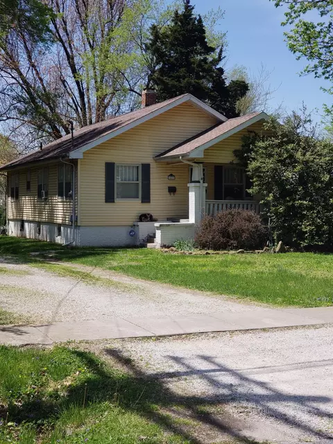 1833 S Holland Ave, Springfield, MO 65807 photo 1