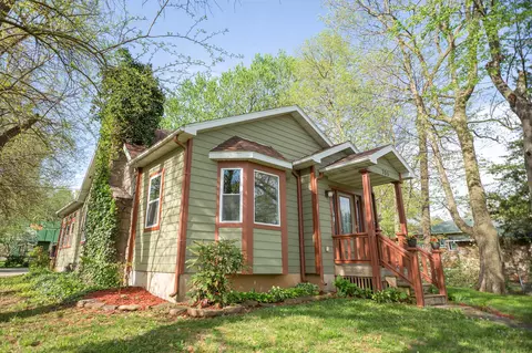 705 E Bennett St, Springfield, MO 65807 photo 1