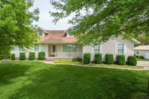239 Mchaffie Dr, Sparta, MO 65753 photo 1