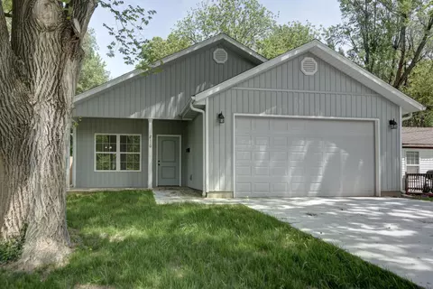 2110 S Hampton Ave, Springfield, MO 65807 photo 1