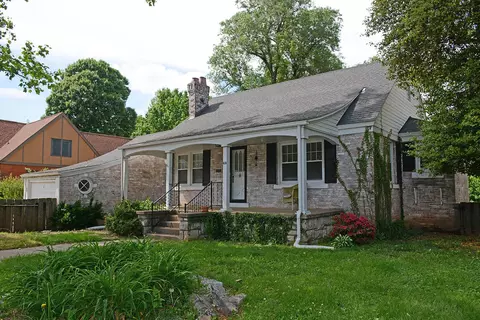 615 E University St, Springfield, MO 65807 photo 1