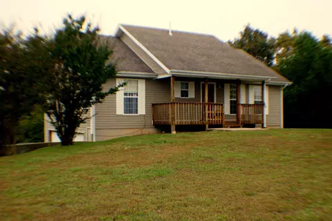 529 Highlands Dr, Spokane, MO 65754 photo 1