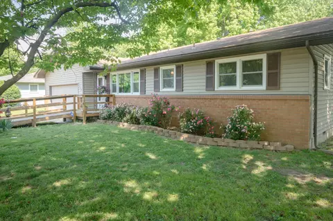 1117 E Mcclernon St, Springfield, MO 65803 photo 1