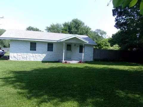 3263 W Page St, Springfield, MO 65802 photo 1